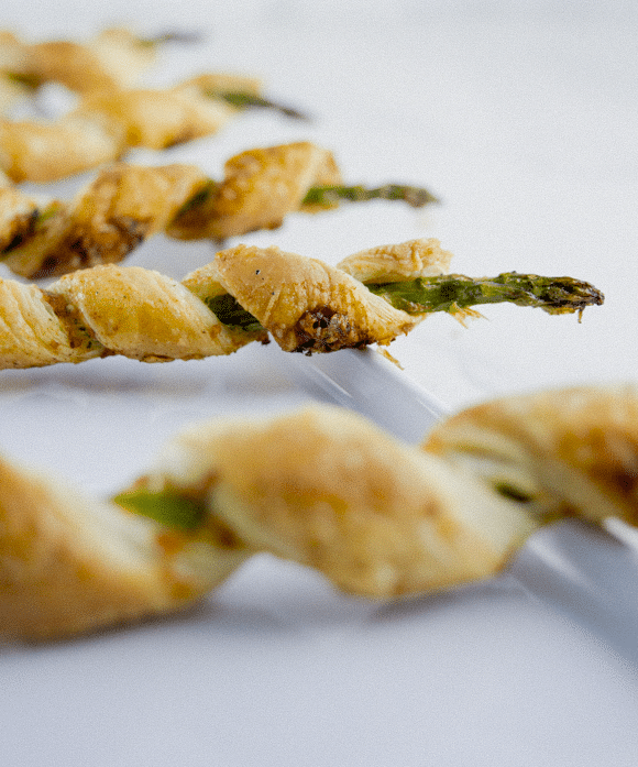 Featured image for “Roasted Asparagus Spears”